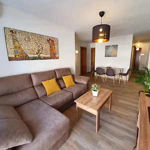 https://galvez-flat-at-principal-railway-station-in-malaga.hotelsinnerja.org