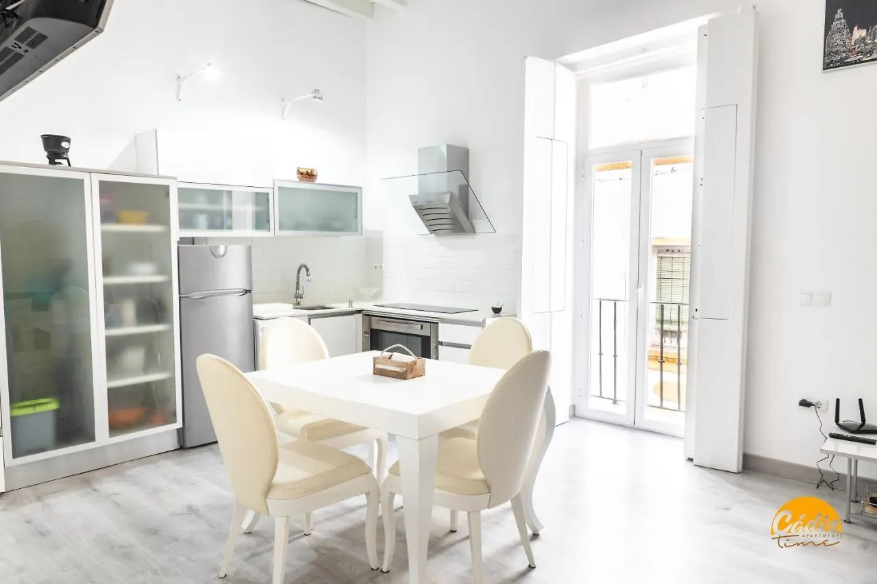 Diversion En Familia By Cadiz Time Apartments